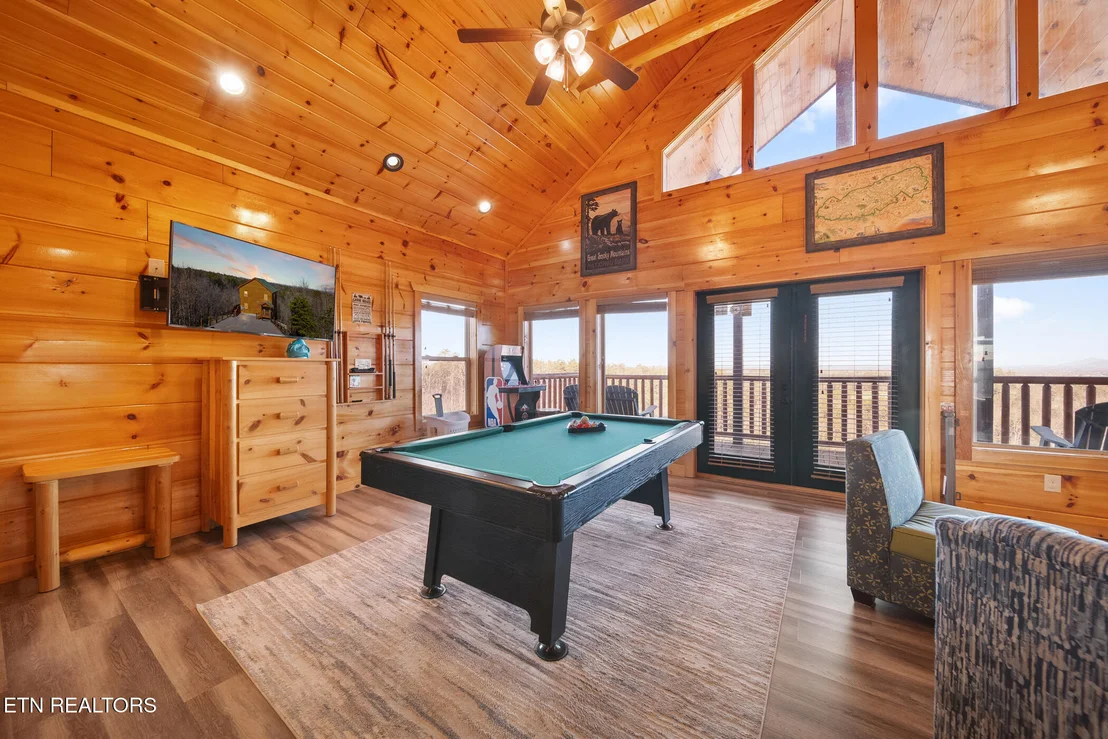 Photo of 1120 N Trail Drive