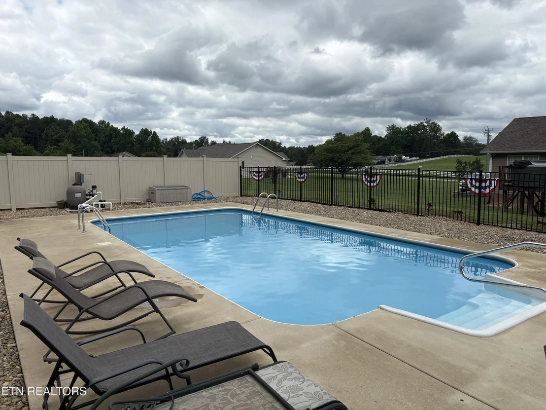 Photo of 1757 River Rd