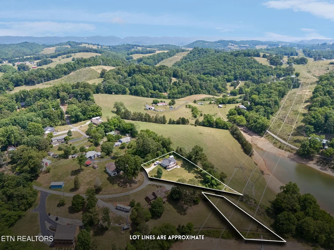 Photo of 408 Ernie Roberts Rd