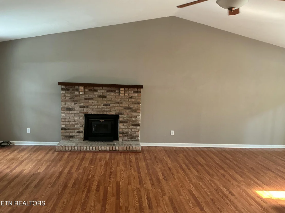 Photo of 111 Eagle Lane