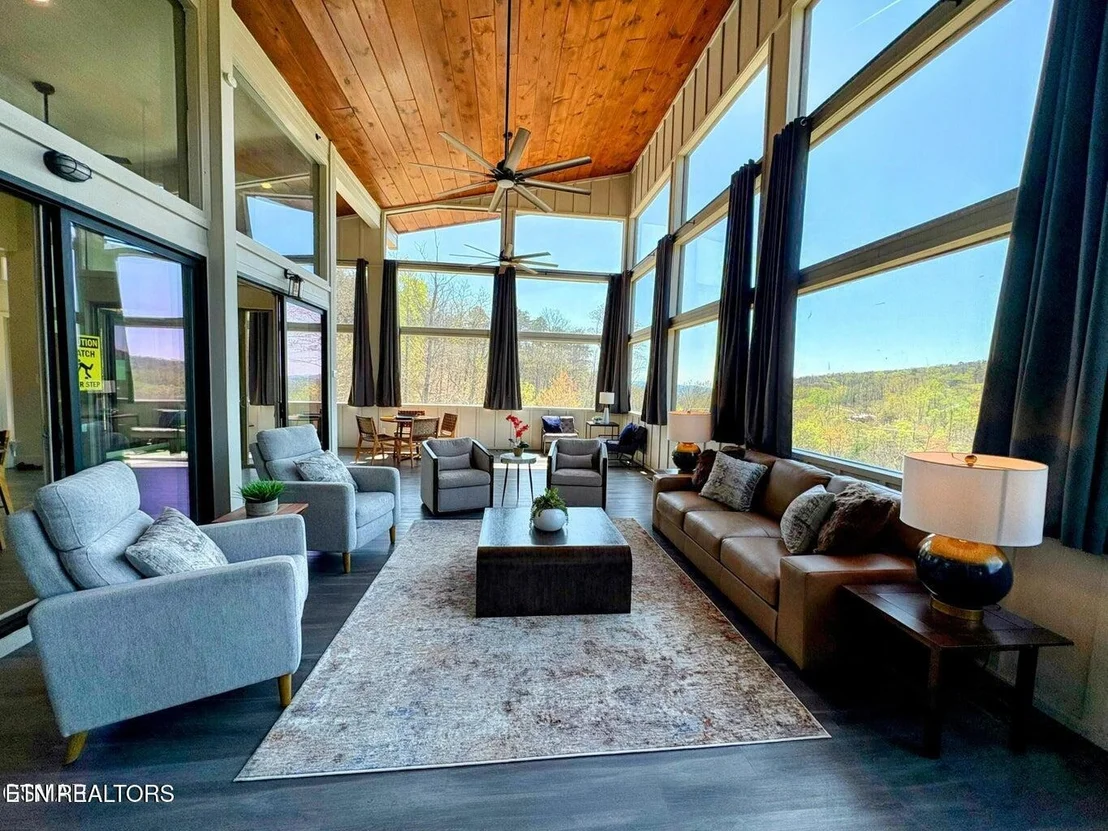 Photo of 3343 Summit Trails Drive