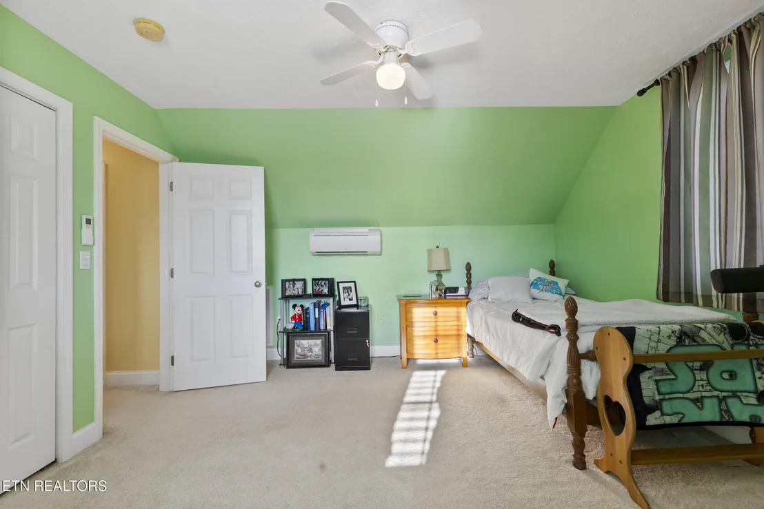 Photo of 1452 Windfield Drive