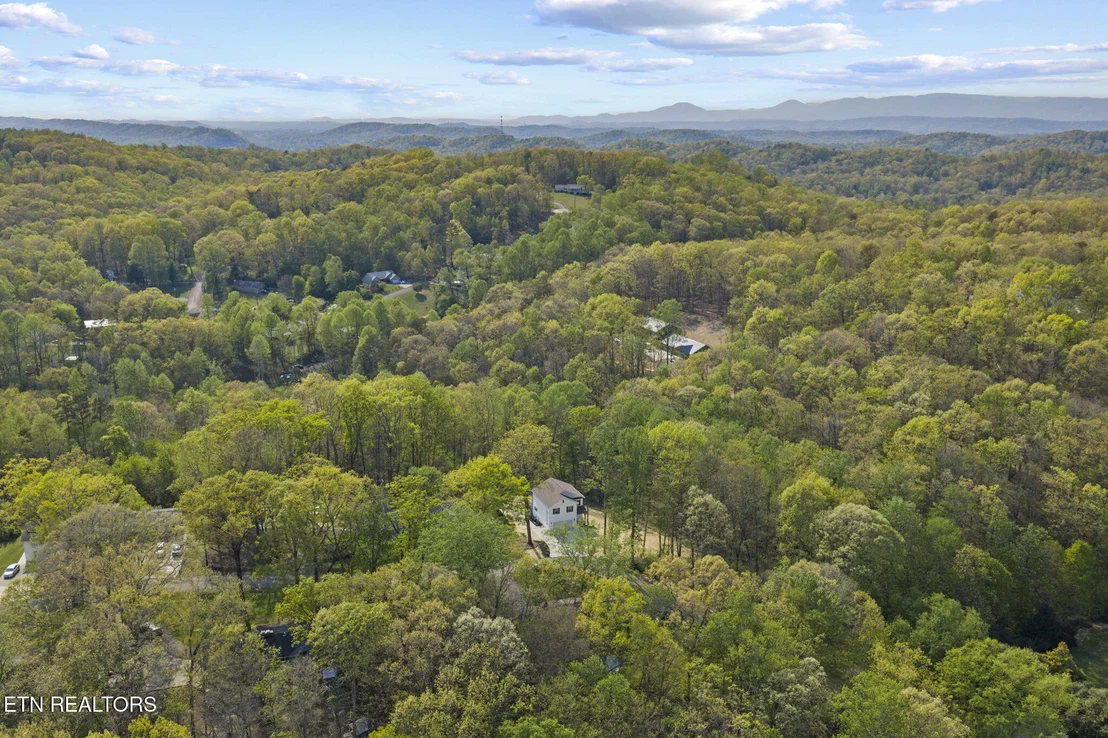 Photo of 159 Edgewood Heights Ln