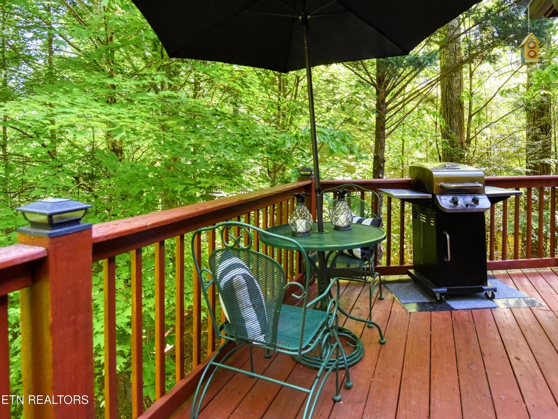 Photo of 380 Laurel Rd