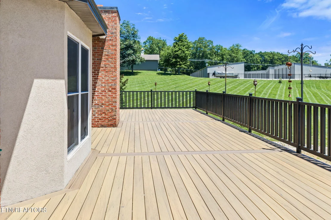 Photo of 239 Sequoyah Rd