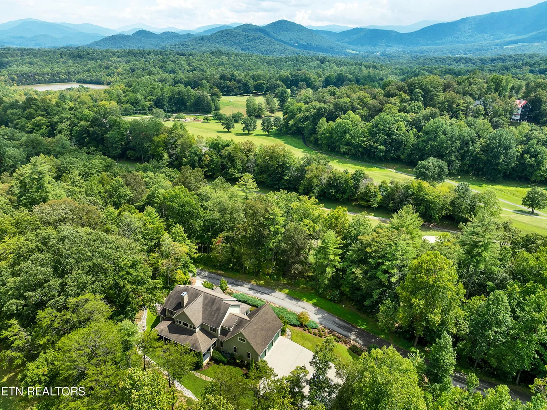 Photo of 731 Hunters Run Rd