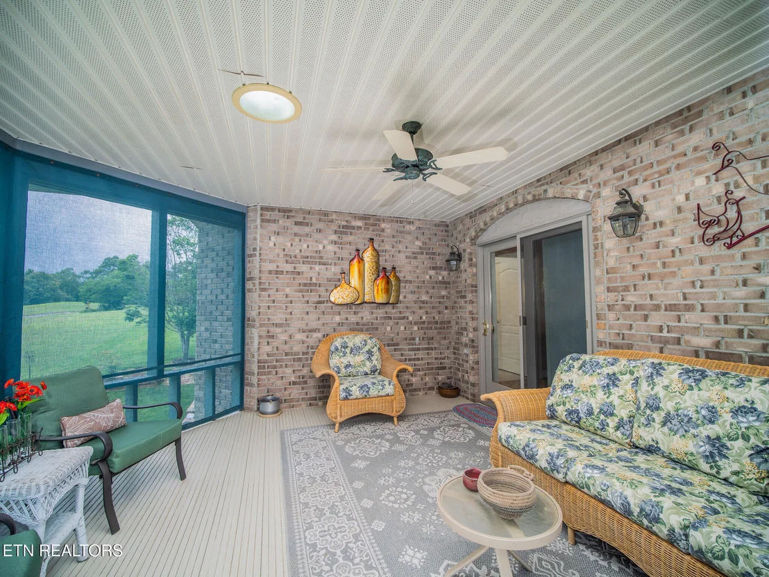 Photo of 127 Santee Way