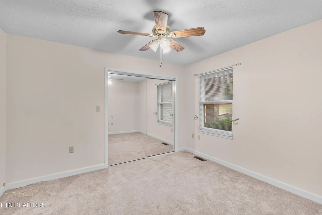 Photo of 1401 Brookfield Drive
