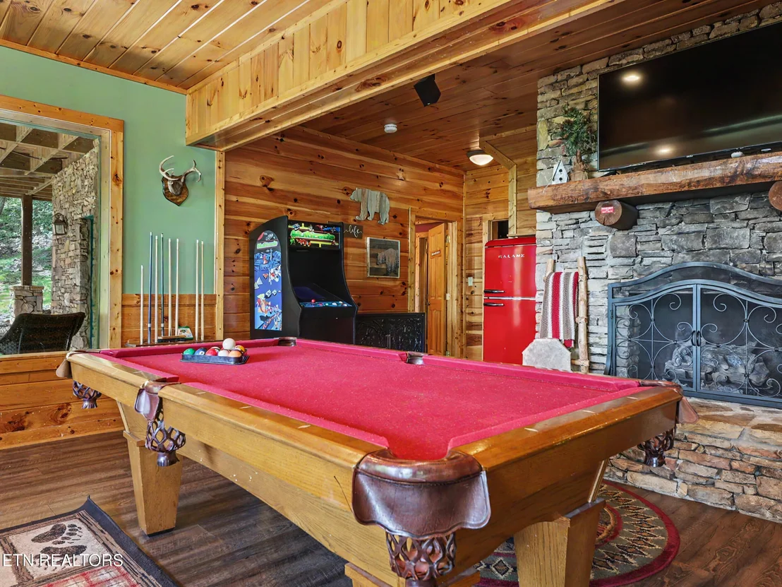 Photo of 2414 Walnut Cove Way Way