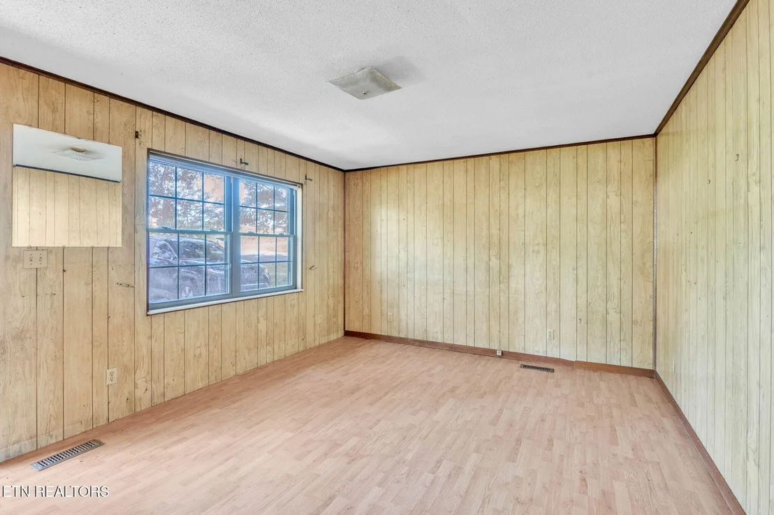 Photo of 322 Idlewild Drive