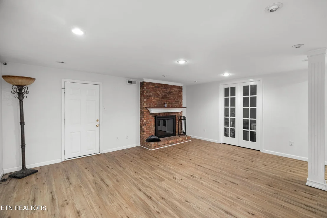 Photo of 1302 Irwin Drive