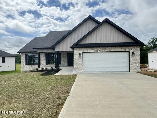 Photo of 1032 Pathways Drive