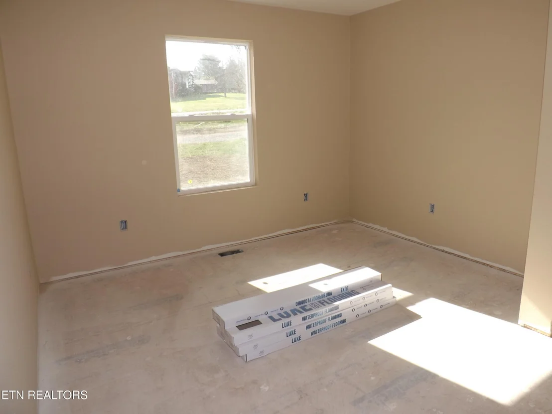 Photo of 955 Shawanee Rd