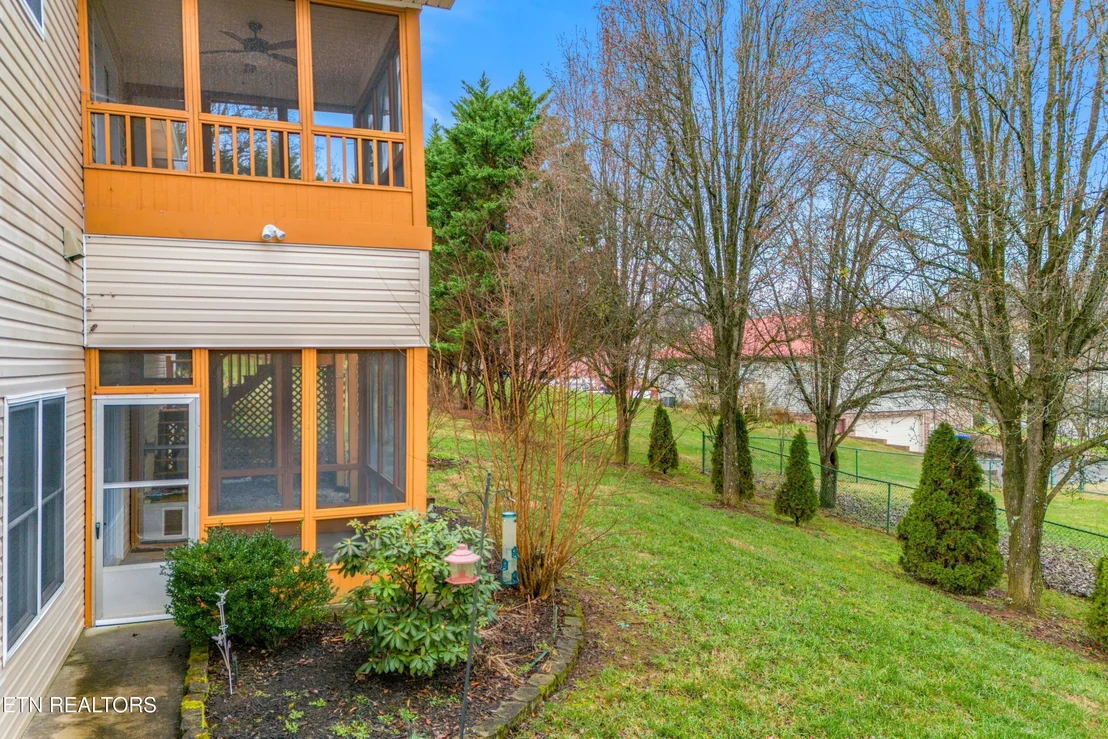 Photo of 1401 Brookfield Drive