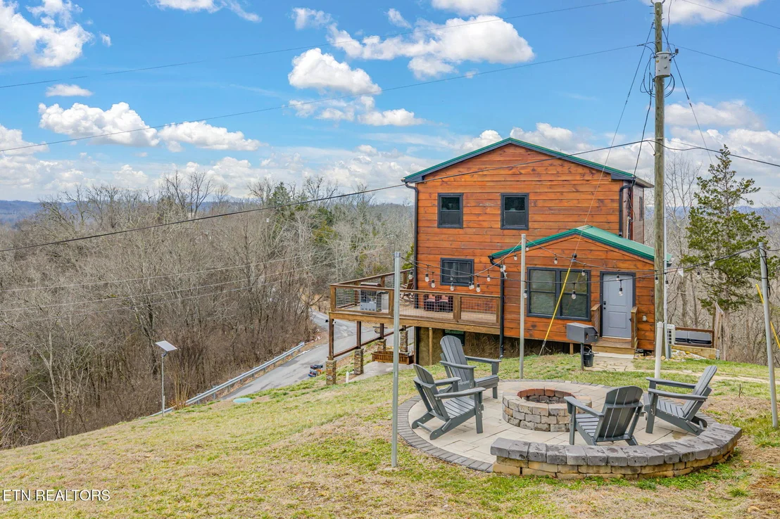 Photo of 2138 Kerr Rd