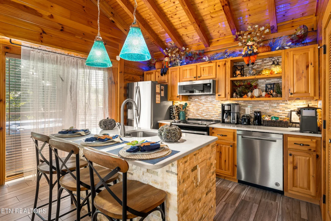 Photo of 2323 River Port Way