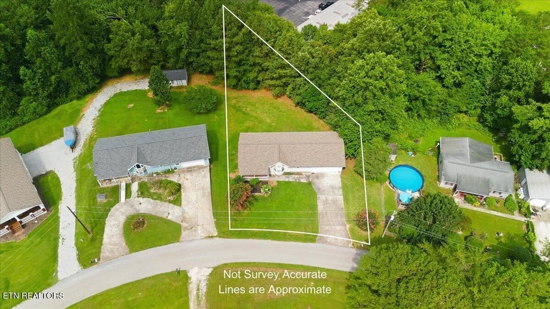 Photo of 142 Oak Drive