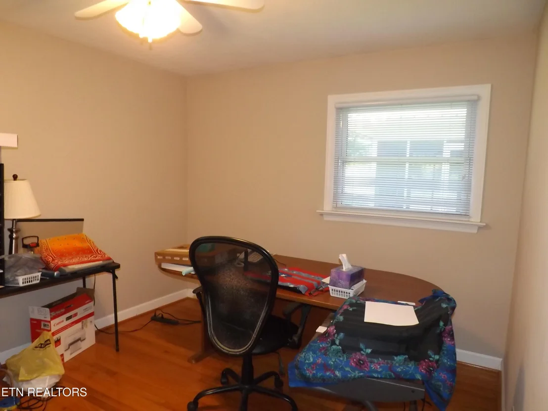 Photo of 188 White Ave