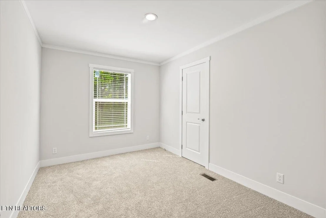 Photo of 264 Rain Valley Rd