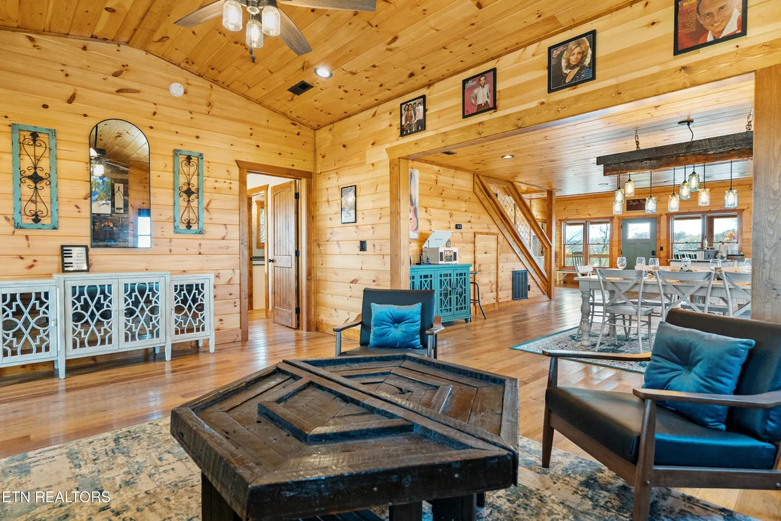 Photo of 965 Burden Hill Rd
