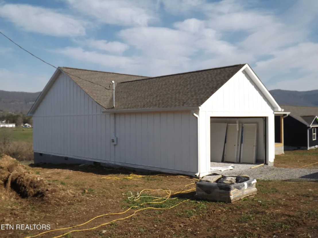 Photo of 941 Shawanee Rd