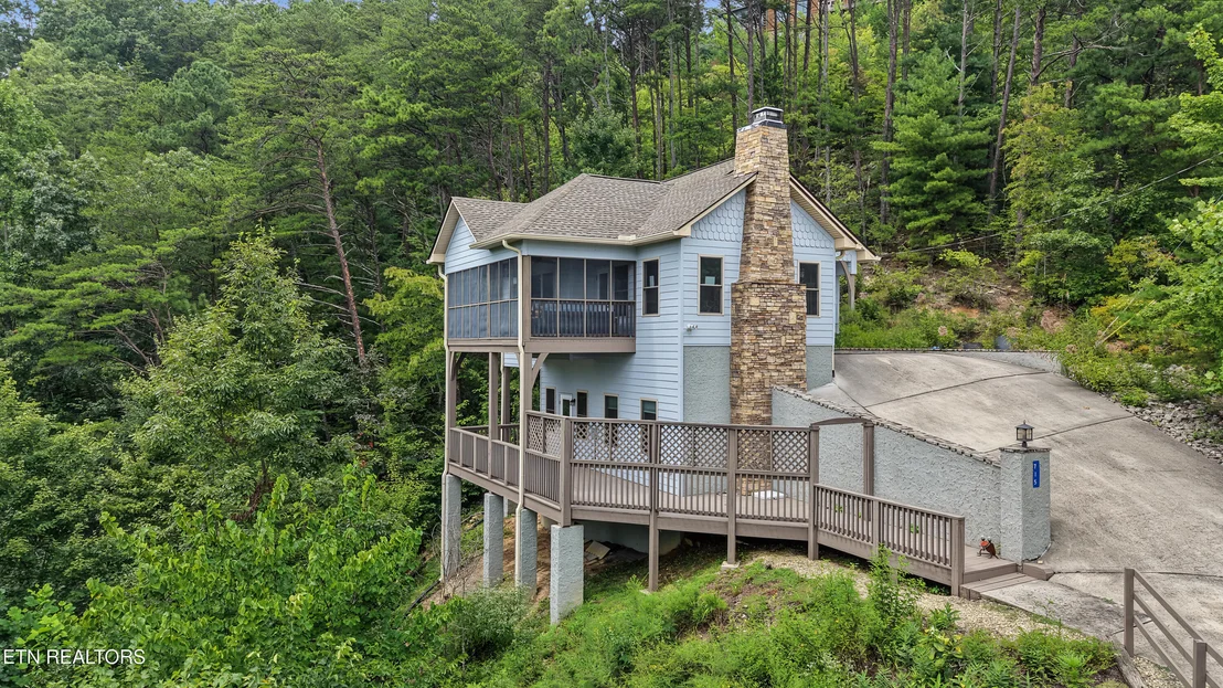 Photo of 715 Christy Lane