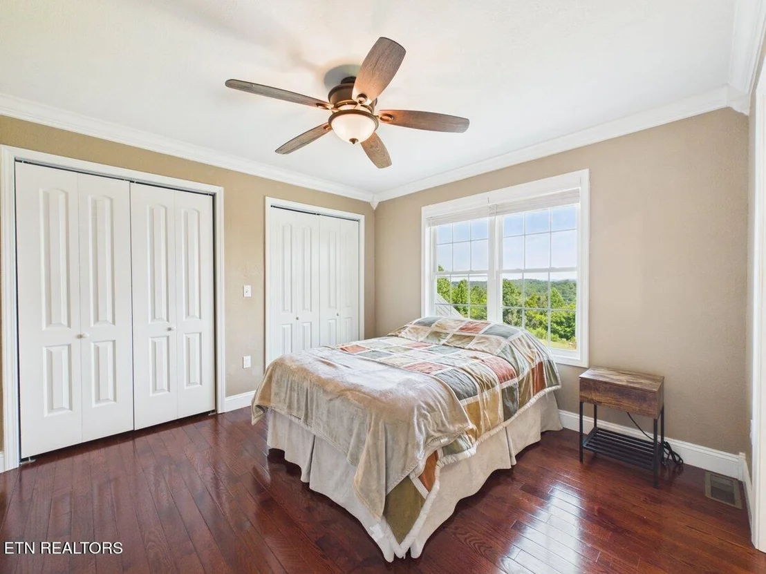 Photo of 317 Oak Grove Rd