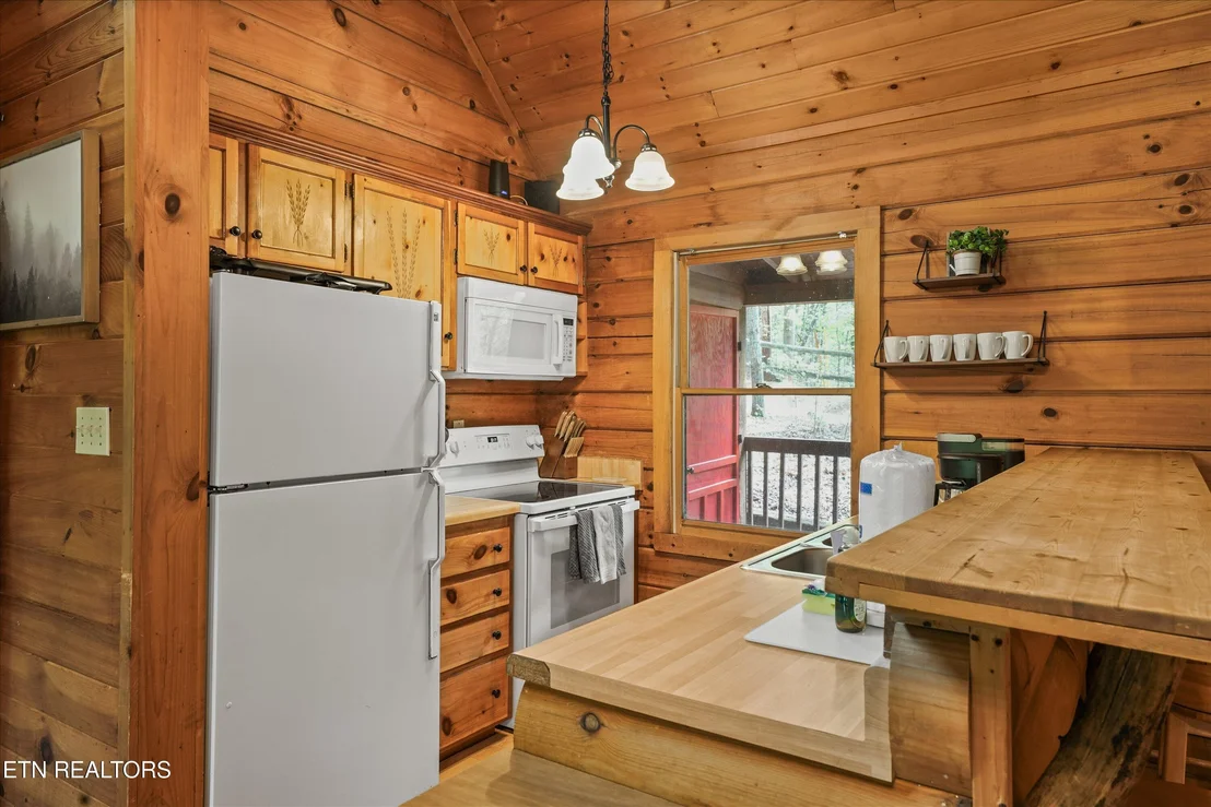 Photo of 1575 Sky View Drive