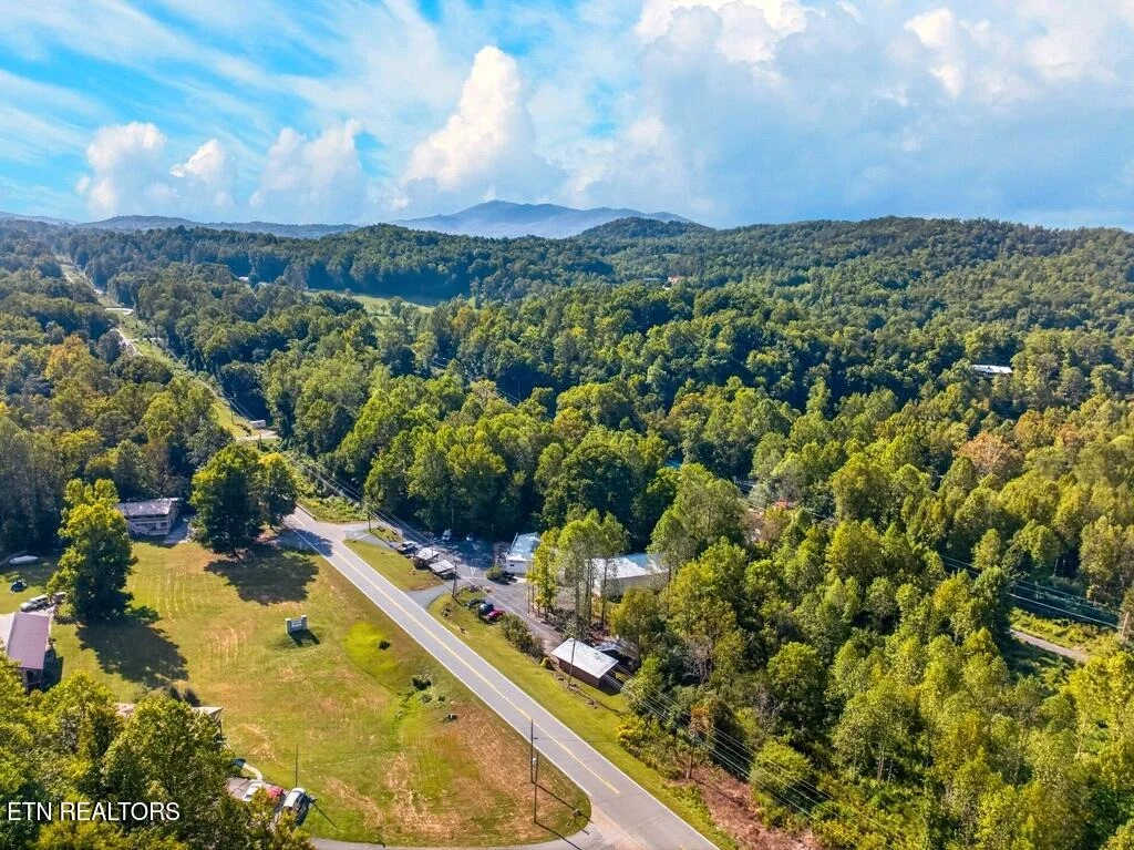 Photo of 4921 Hooper Hwy