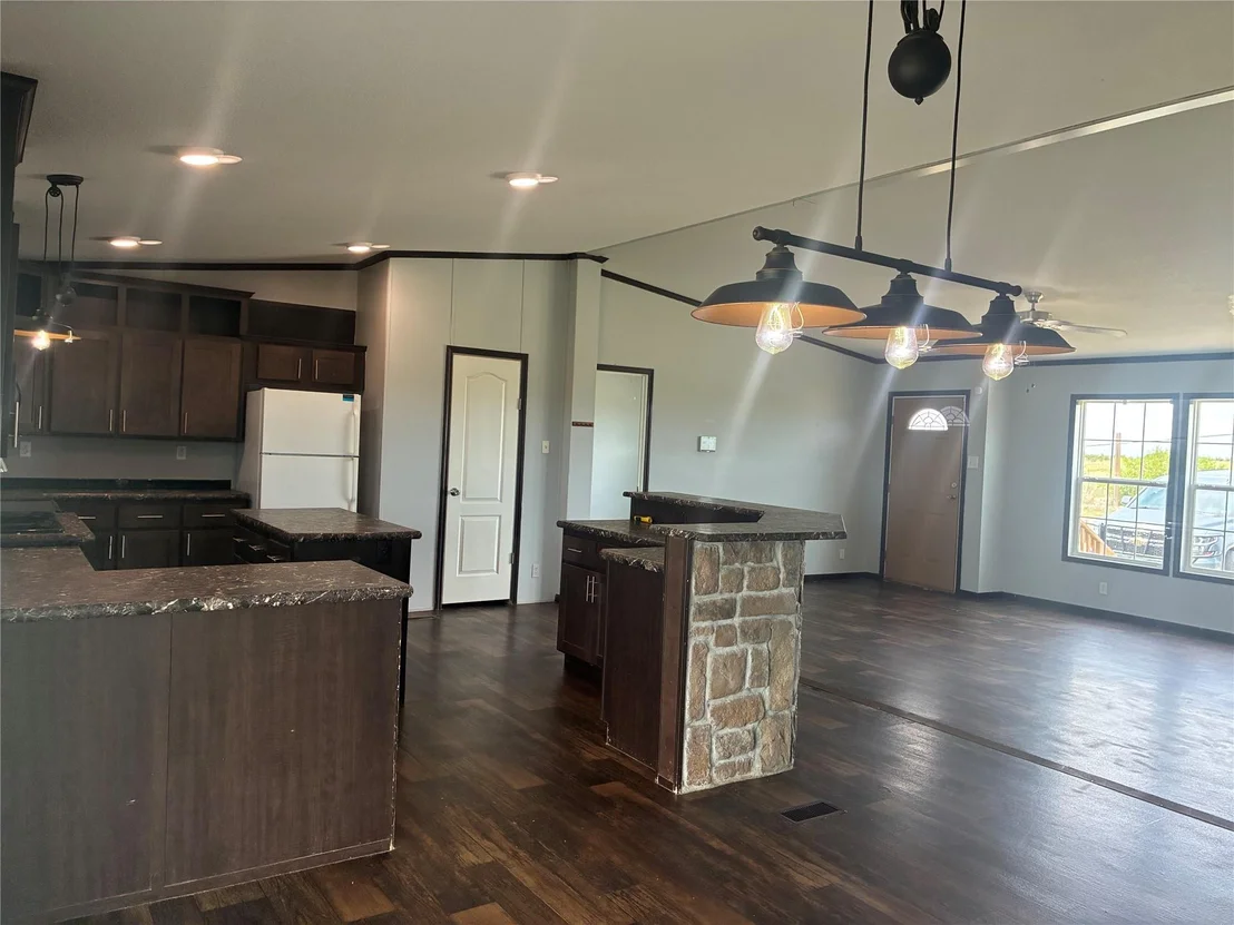 Photo of 389 County Road 1281
