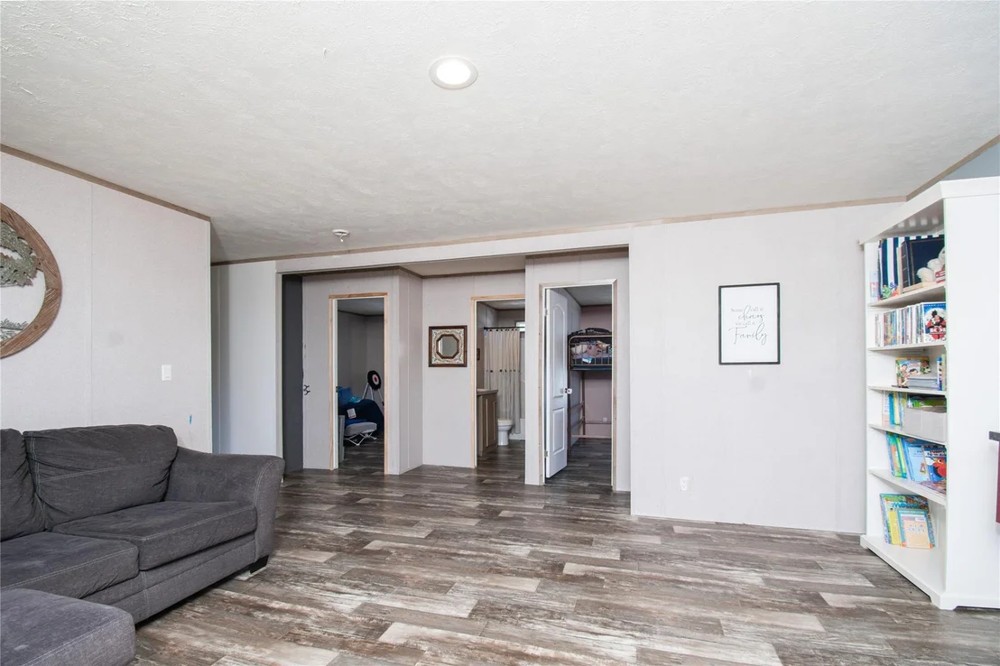 Photo of 1293 Remington CIR