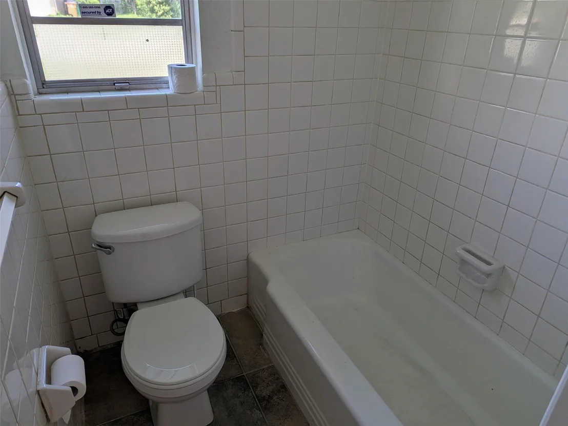 Photo of 8507 Contour DR
