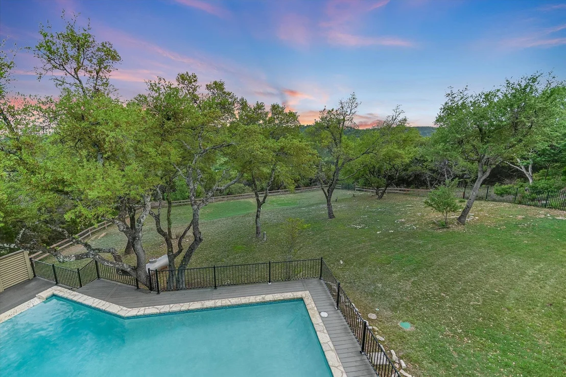 Photo of 8105 Bell Mountain DR