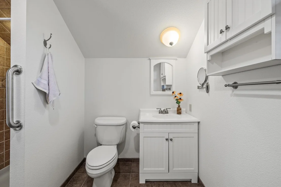 Photo of 3204 Tabletop Mountain DR