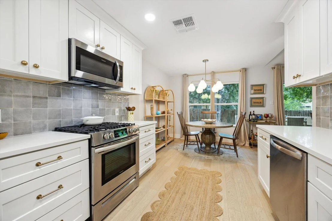 Photo of 2602 Baxter DR
