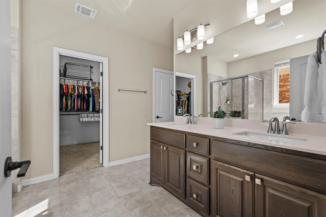 Photo of 160 Palmillas DR