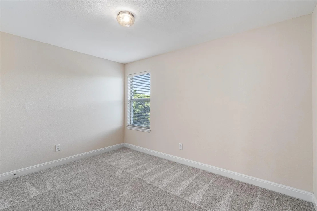 Photo of Unit 1202 at 700 Mandarin Flyway