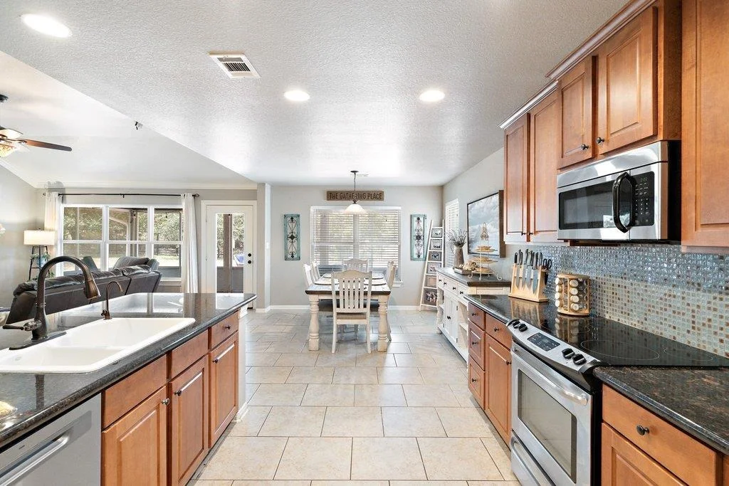 Photo of 8 Stone Creek CIR