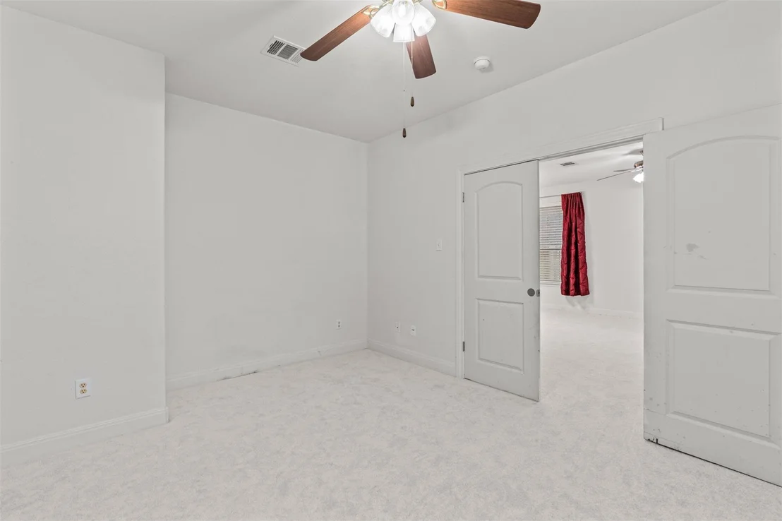 Photo of 804 Yosemite TRL