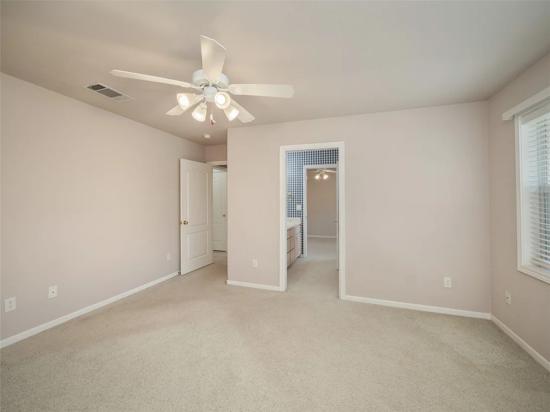Photo of 16 Augusta DR