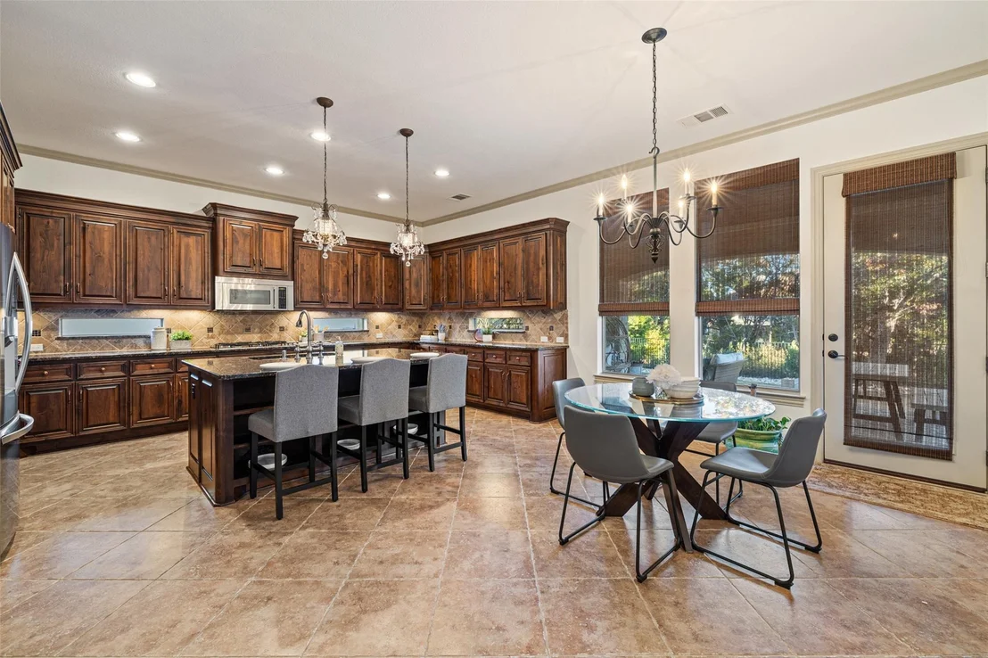 Photo of 4105 Vail DV