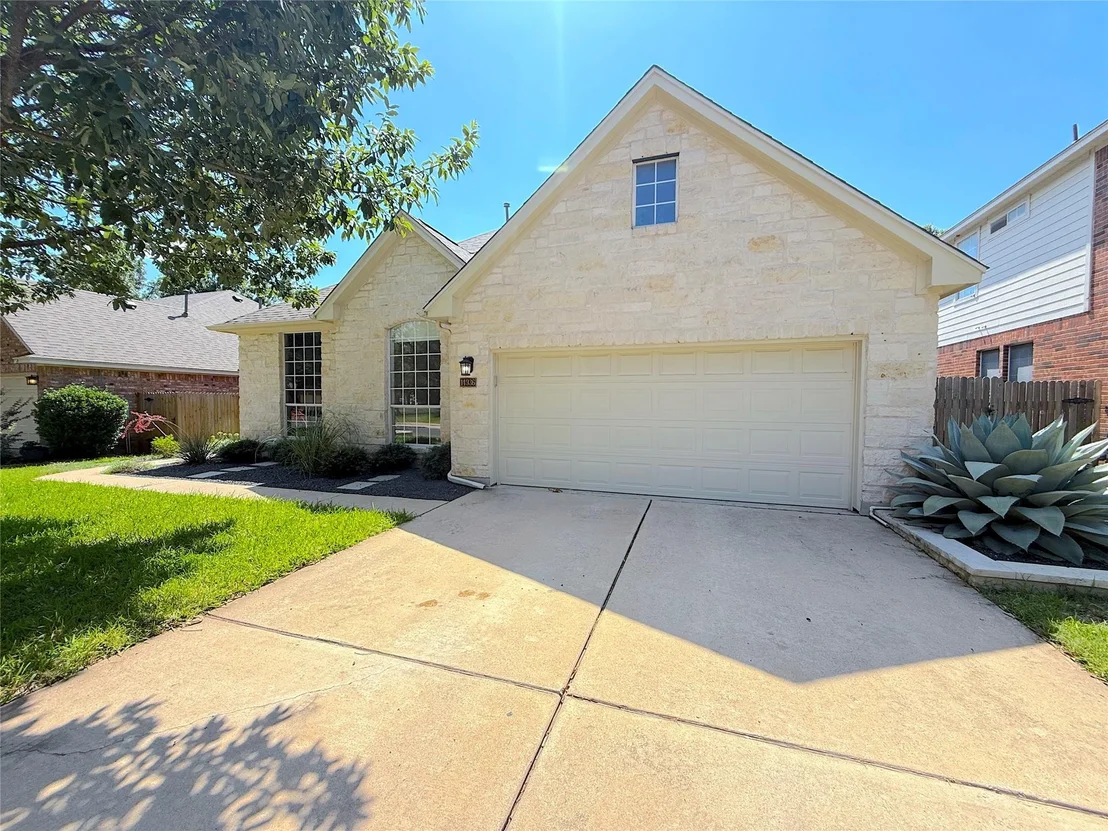 Photo of 14936 Thatcher DR