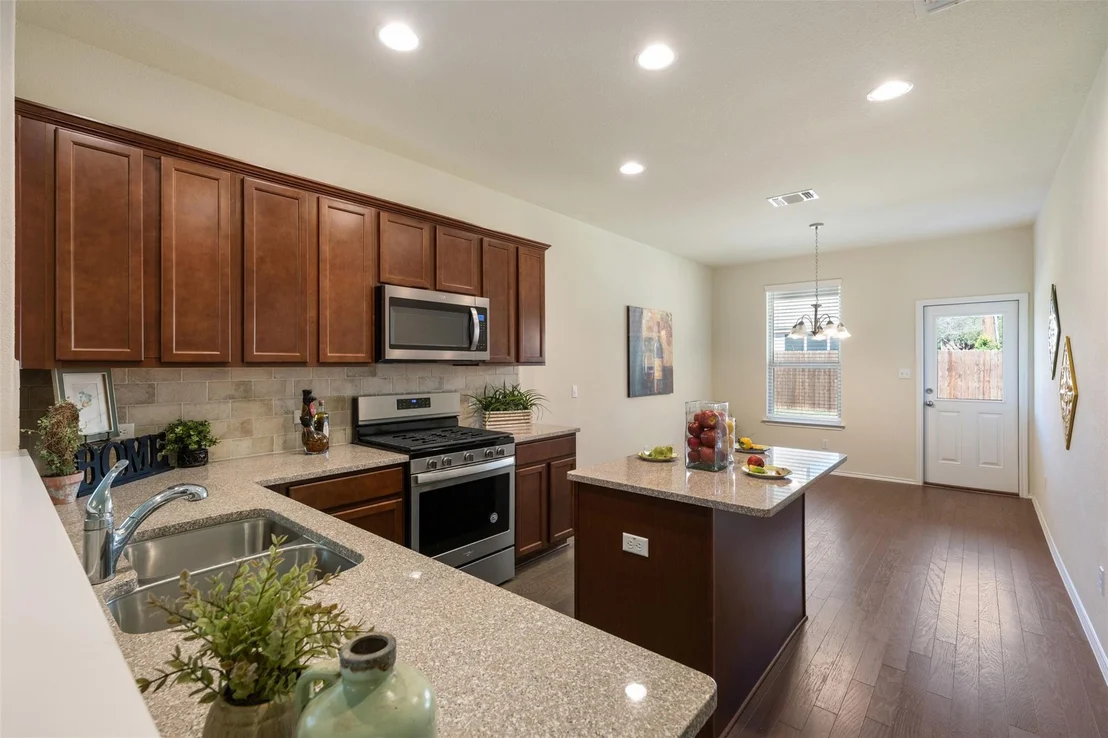 Photo of 1420 Cliffbrake WAY