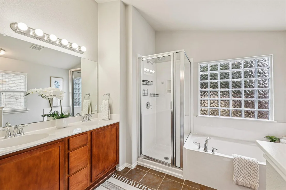 Photo of 14301 Rountree Ranch LN