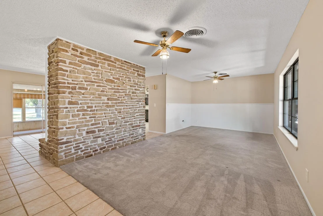 Photo of 606 Cedar DR