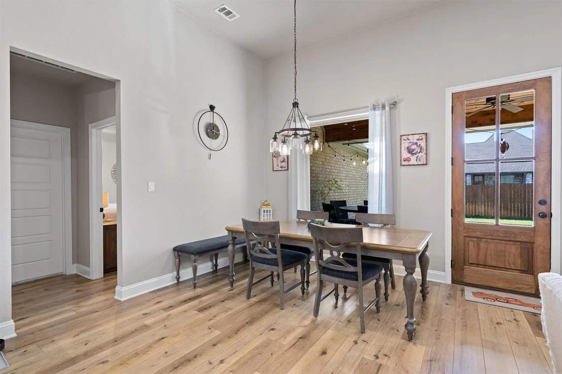 Photo of 1219 Logan BLVD