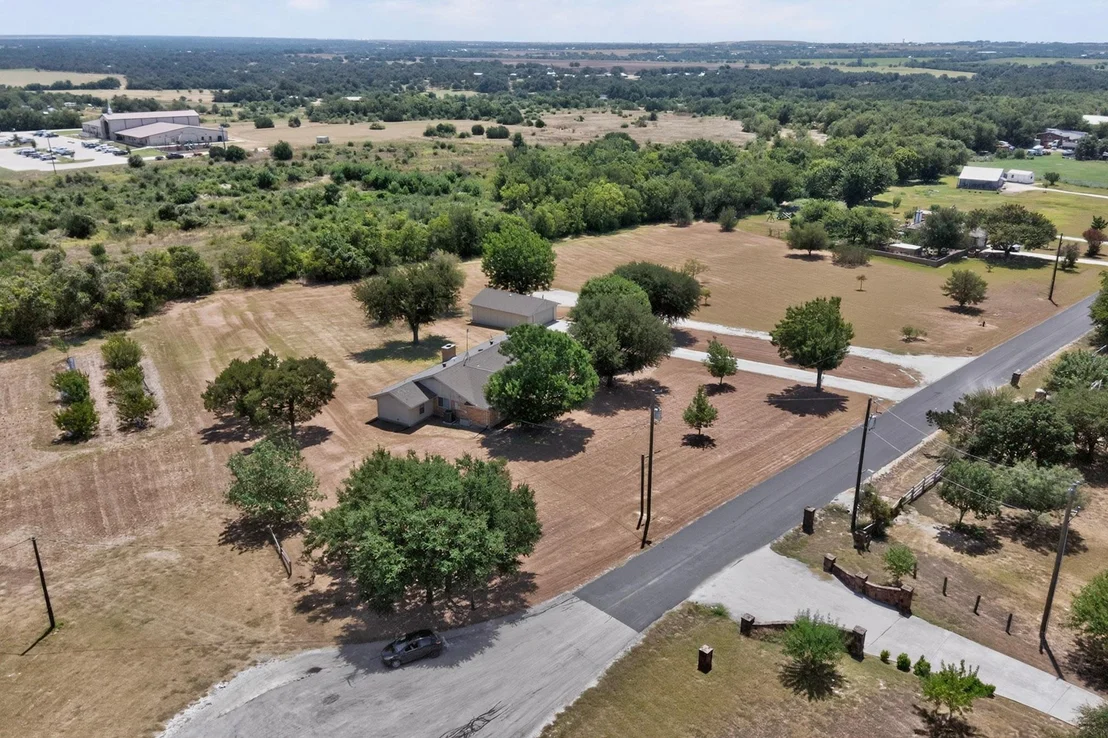Photo of 350 Richard RD