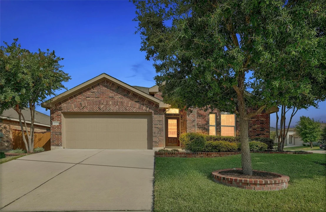 Photo of 4301 Chestnut Meadows BND