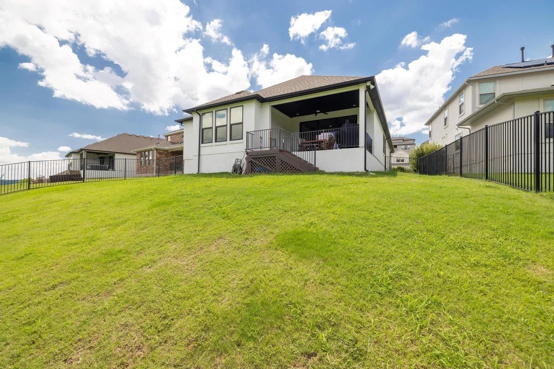 Photo of 1332 Brescia WALK