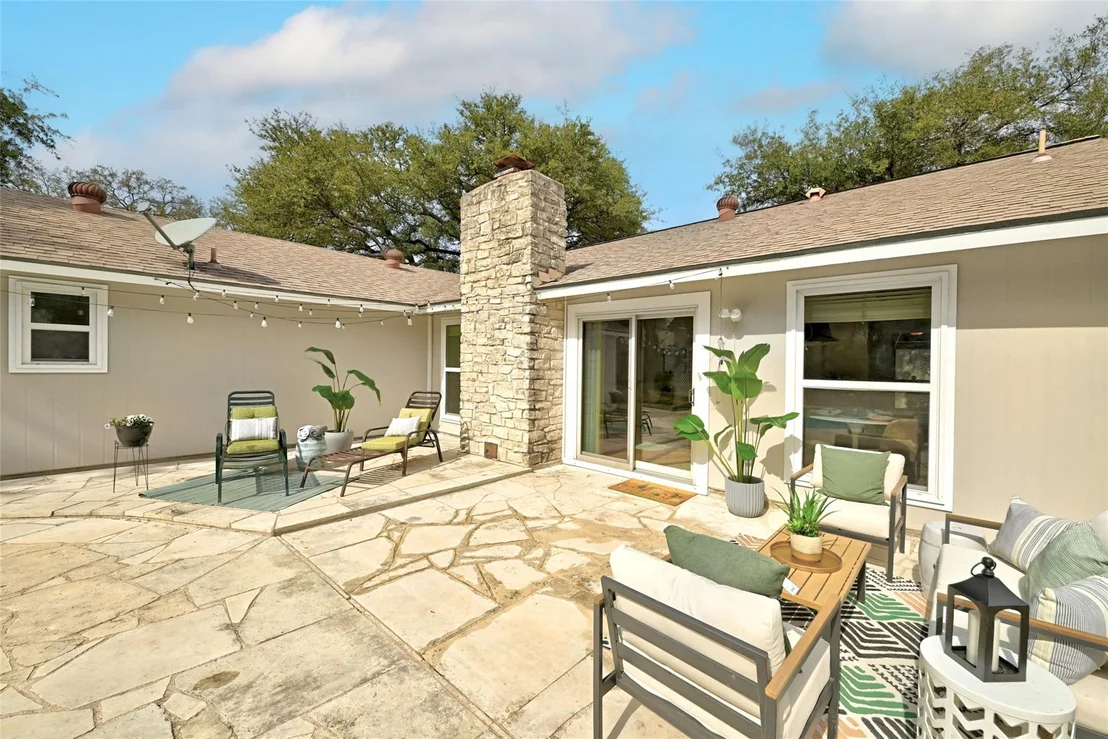 Photo of 4707 Whispering Valley DR